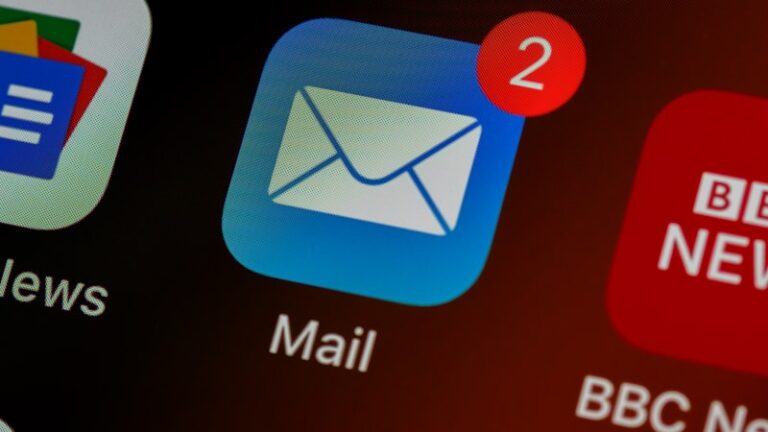 Email Masking de NordPass: protege tu correo electrónico del spam y las filtraciones